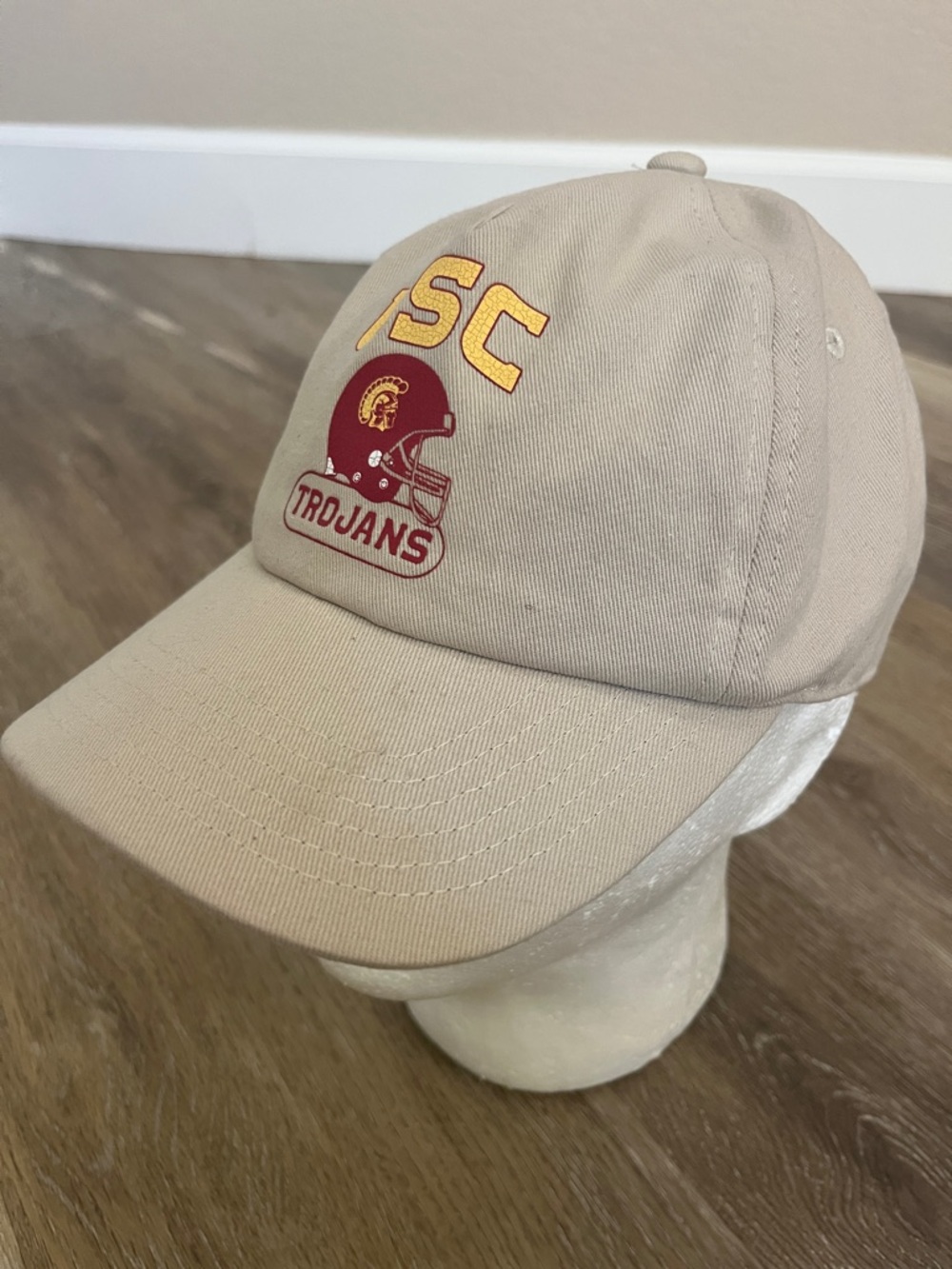 NWT USC Trojans 100% Cotton Beige SnapBack Cap Hat